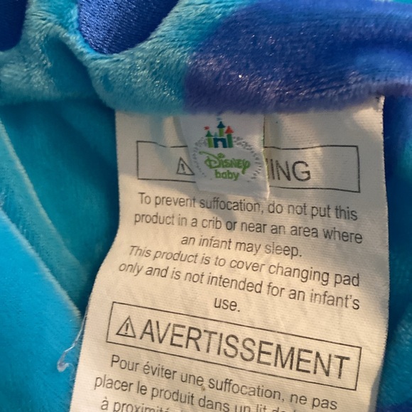 Sully changing - Picture 3 of 4